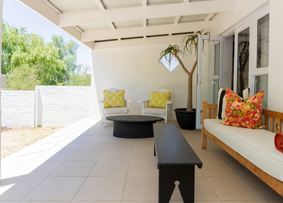 4 Bedroom Property for Sale in Riebeek Kasteel Western Cape